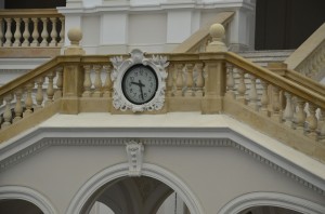 Politechnika Warszawska aula zegar