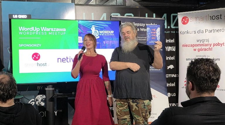 Arek i Karolina po wręczeniu nagrody